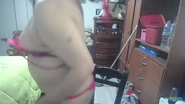 Snapshot of jazmin_mature_ chatting on 12-04-25, 12:53 jazmin mature online show from 12-04-25, 12:53