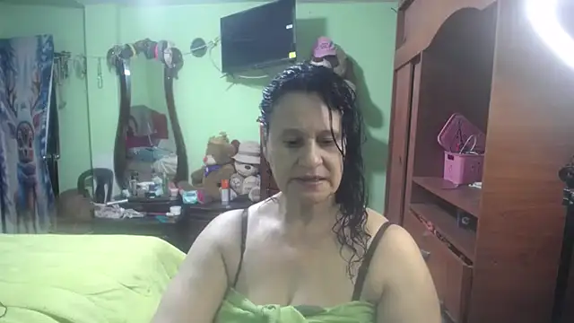 Snapshot of jazmin_mature_ chatting on 11-27-25, 01:33 jazmin mature online show from 11-27-25, 01:33