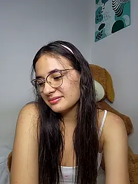 Snapshot of baaby-miiaa chatting on 03-16-25, 09:05 baaby-miiaa online show from 03-16-25, 09:05