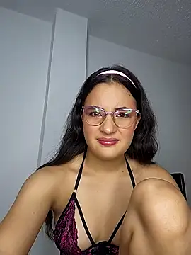Snapshot of baaby-miiaa chatting on 02-27-25, 03:18 baaby-miiaa online show from 02-27-25, 03:18