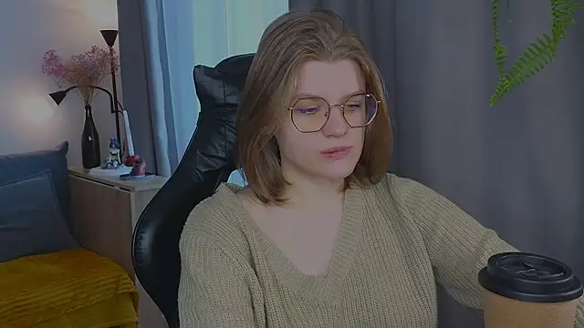  JessieVibes online show from 04-11-26, 01:26