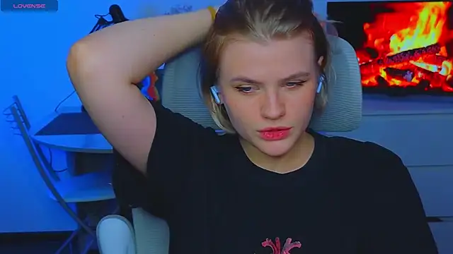  JessieVibes online show from 01-26-25, 03:25