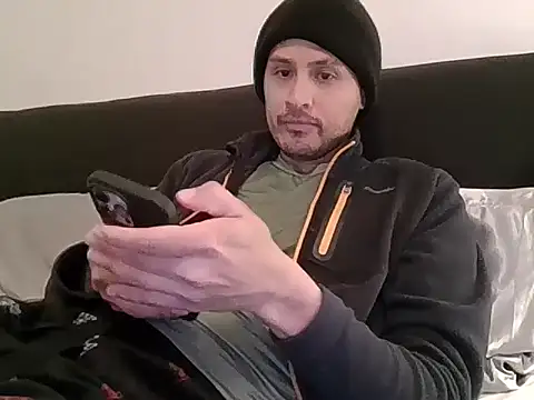 Snapshot of PerroDemonioHot chatting on 03-29-26, 03:19 PerroDemonioHot online show from 03-29-26, 03:19