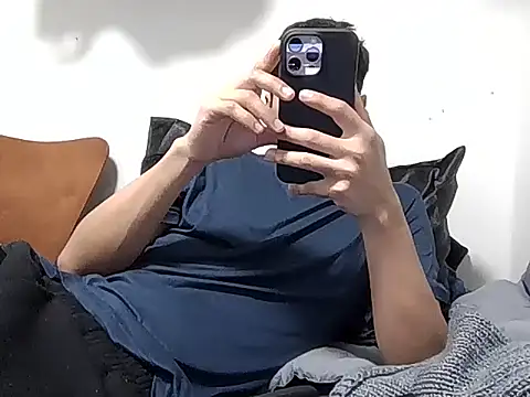 PerroDemonioHot online show from 12-19-25, 11:07