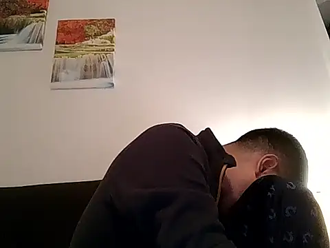 Snapshot of PerroDemonioHot chatting on 04-02-26, 03:02 PerroDemonioHot online show from 04-02-26, 03:02