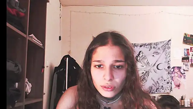 Snapshot of mollyEXD chatting on 09-26-25, 08:16 mollyEXD online show from 09-26-25, 08:16