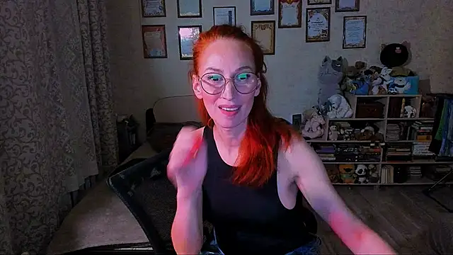 Snapshot of red_rocco chatting on 02-18-25, 05:20 red rocco online show from 02-18-25, 05:20