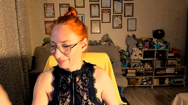Snapshot of red_rocco chatting on 10-07-25, 03:13 red rocco online show from 10-07-25, 03:13