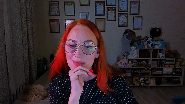 Snapshot of red_rocco chatting on 02-13-25, 06:37 red rocco online show from 02-13-25, 06:37