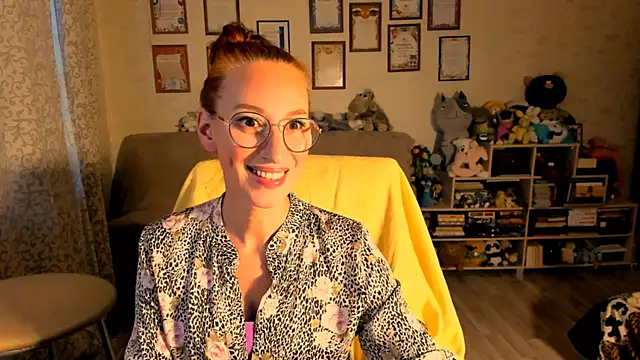 Snapshot of red_rocco chatting on 09-18-25, 02:20 red rocco online show from 09-18-25, 02:20