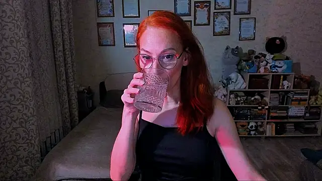 Snapshot of red_rocco chatting on 02-20-25, 04:47 red rocco online show from 02-20-25, 04:47