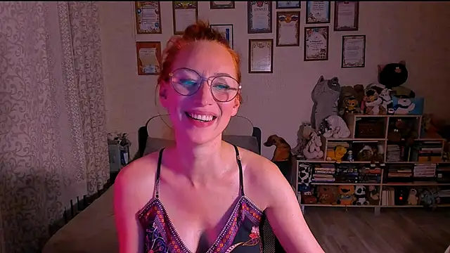 Snapshot of red_rocco chatting on 03-07-25, 06:22 red rocco online show from 03-07-25, 06:22