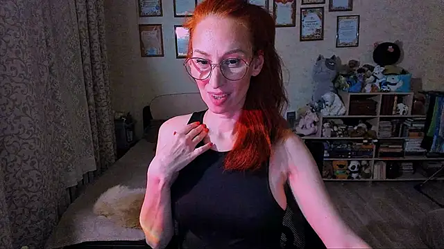 Snapshot of red_rocco chatting on 02-19-25, 03:27 red rocco online show from 02-19-25, 03:27