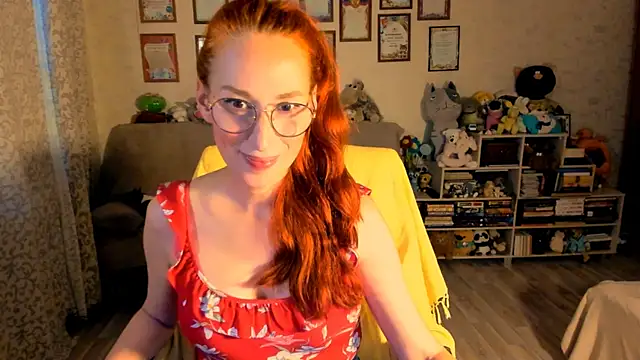 Snapshot of red_rocco chatting on 10-02-25, 02:09 red rocco online show from 10-02-25, 02:09