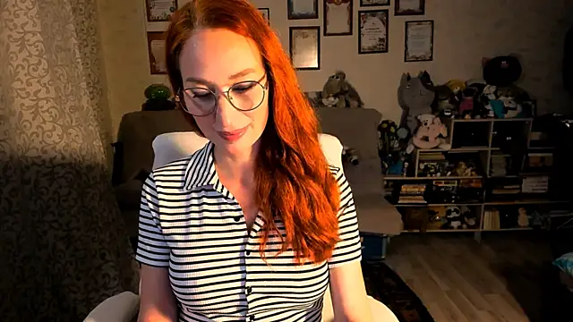 red rocco online show from 10-29-25, 05:12