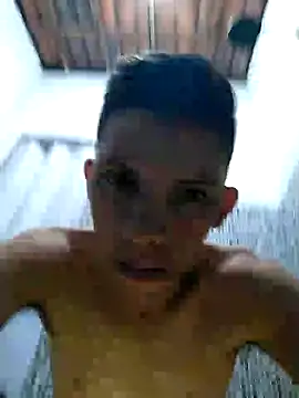 welitonzz28 online show from 05-11-26, 09:21