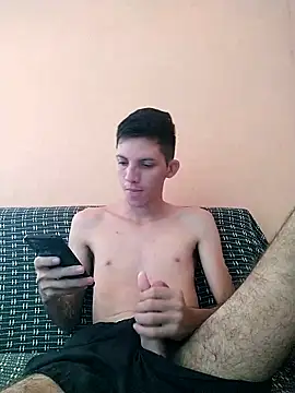 welitonzz28 online show from 05-26-26, 01:53