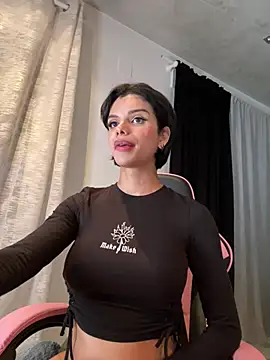 Snapshot of Rosariolovex chatting on 03-12-25, 06:22 Rosariolovex online show from 03-12-25, 06:22