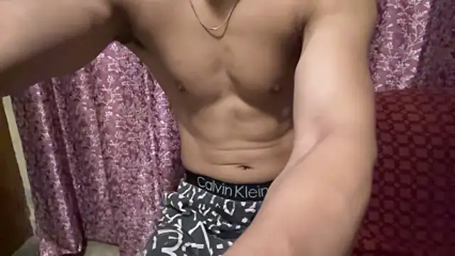 hot hunk boy online show from 06-05-26, 08:09