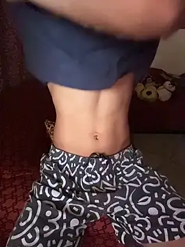 hot hunk boy online show from 05-17-26, 08:25