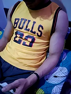 hot hunk boy online show from 10-08-25, 11:12