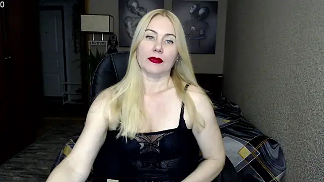 Snapshot of _Mire11a69 chatting on 02-08-25, 04:46 Mire11a69 online show from 02-08-25, 04:46