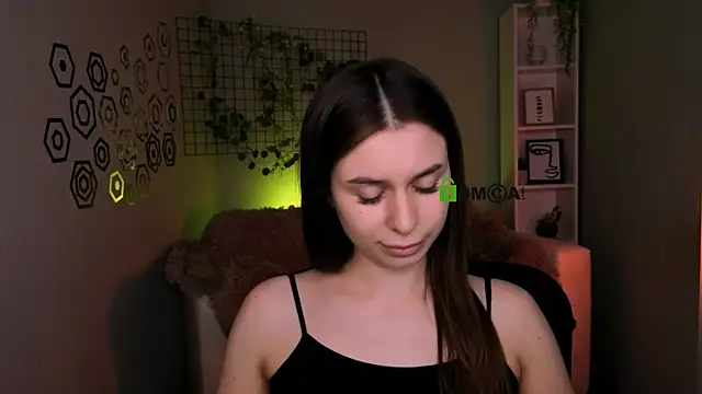 flora ri online show from 12-17-25, 10:20