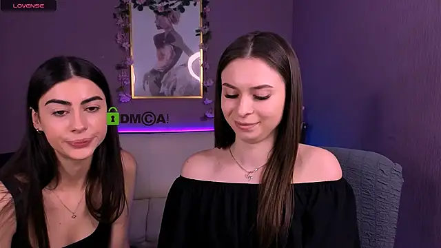 Snapshot of flora_ri chatting on 02-20-26, 10:28 flora ri online show from 02-20-26, 10:28