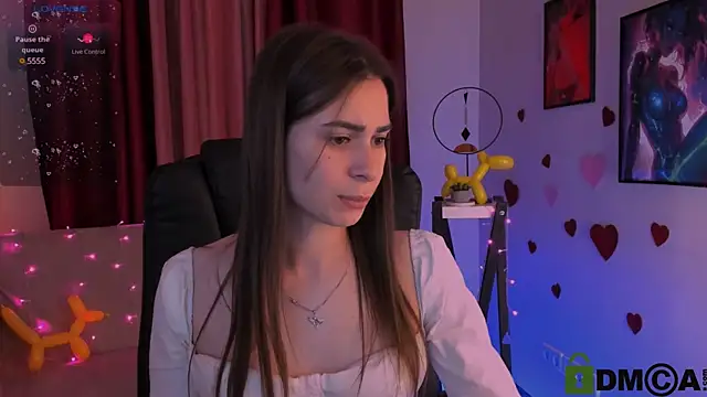 Snapshot of flora_ri chatting on 02-14-25, 09:32 flora ri online show from 02-14-25, 09:32