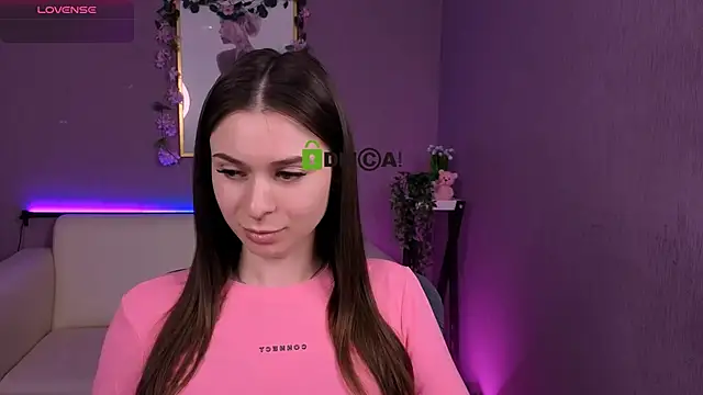 Snapshot of flora_ri chatting on 02-26-26, 03:12 flora ri online show from 02-26-26, 03:12