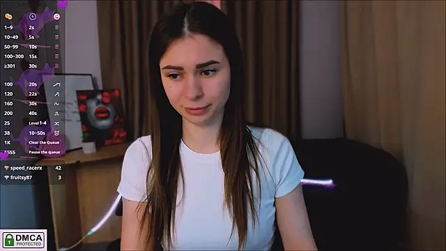 Snapshot of flora_ri chatting on 03-19-25, 02:02 flora ri online show from 03-19-25, 02:02