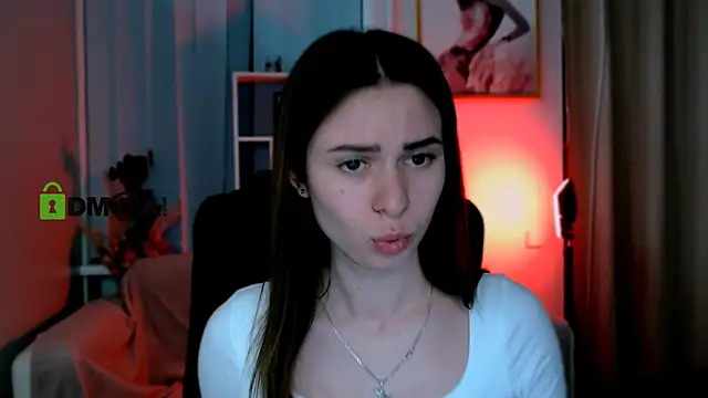 Snapshot of flora_ri chatting on 02-01-25, 02:58 flora ri online show from 02-01-25, 02:58