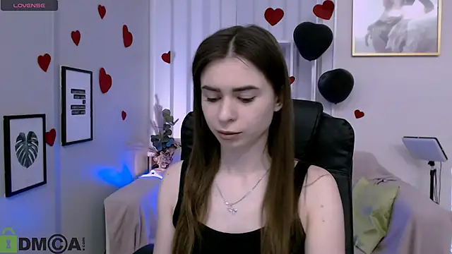 Snapshot of flora_ri chatting on 02-26-25, 10:16 flora ri online show from 02-26-25, 10:16