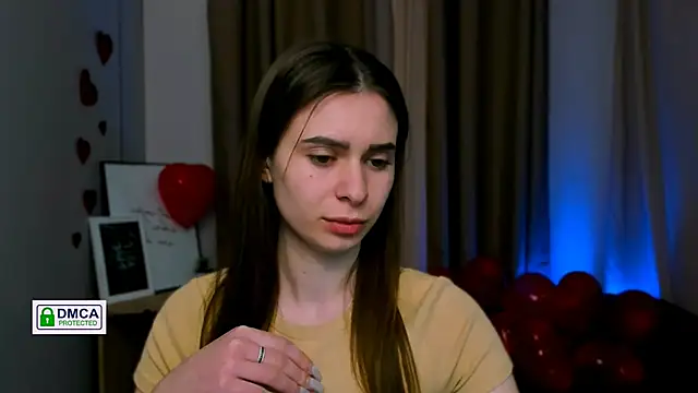 Snapshot of flora_ri chatting on 02-25-25, 04:57 flora ri online show from 02-25-25, 04:57