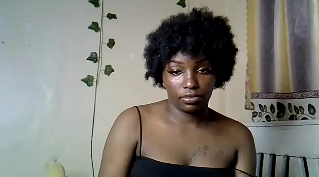 Snapshot of Vprettieeer chatting on 02-10-25, 02:16 Vprettieeer online show from 02-10-25, 02:16
