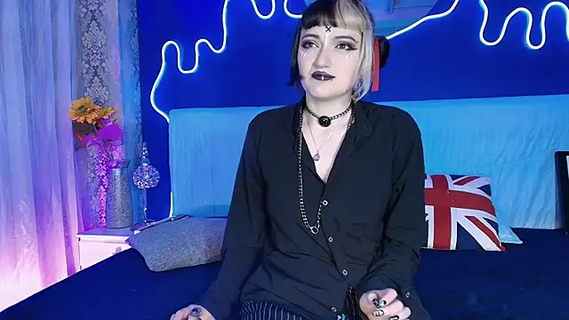 JeanneSabatier online show from 05-21-26, 07:44