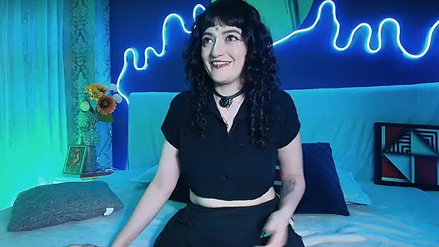JeanneSabatier online show from 04-18-26, 07:51