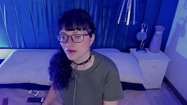 JeanneSabatier online show from 03-06-25, 07:43