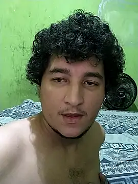 Snapshot of passivofoggozo69 chatting on 10-09-25, 03:18 passivofoggozo69 online show from 10-09-25, 03:18