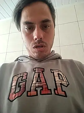 Snapshot of marquesgostoso40 chatting on 09-21-25, 04:56 marquesgostoso40 online show from 09-21-25, 04:56