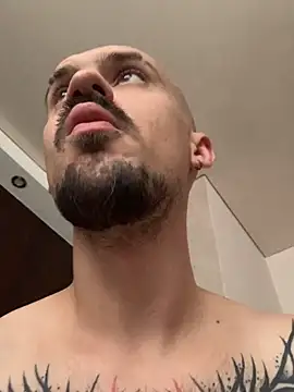 AssHunter4k online show from 10-15-25, 06:22