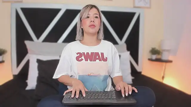 ah mara  online show from 12-20-25, 11:57