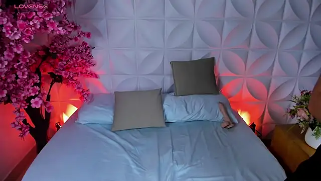 adarna13  online show from 03-20-25, 07:35