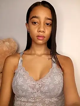 Zoe Sweett18 online show from 04-22-26, 06:36