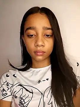 Zoe Sweett18 online show from 04-20-26, 06:31