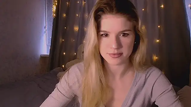 Melissa smith  online show from 03-12-26, 10:41