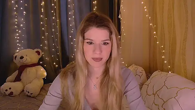 Melissa smith  online show from 02-11-26, 01:33