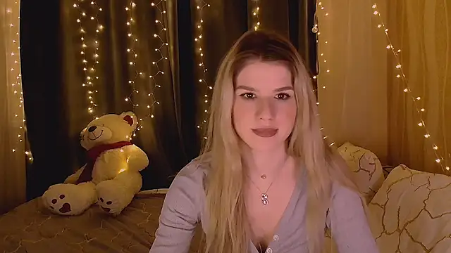 Melissa smith  online show from 02-12-26, 01:38