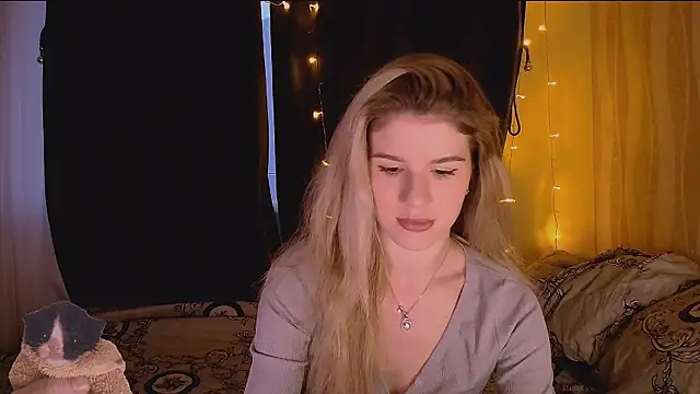 Melissa smith  online show from 11-26-25, 01:11