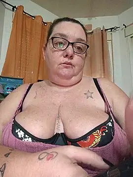 diosacurvy1984 online show from 01-11-26, 09:05